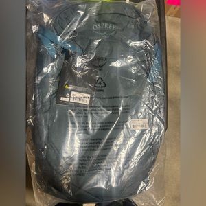 Osprey Apogee Kragen Backpack. NWT.